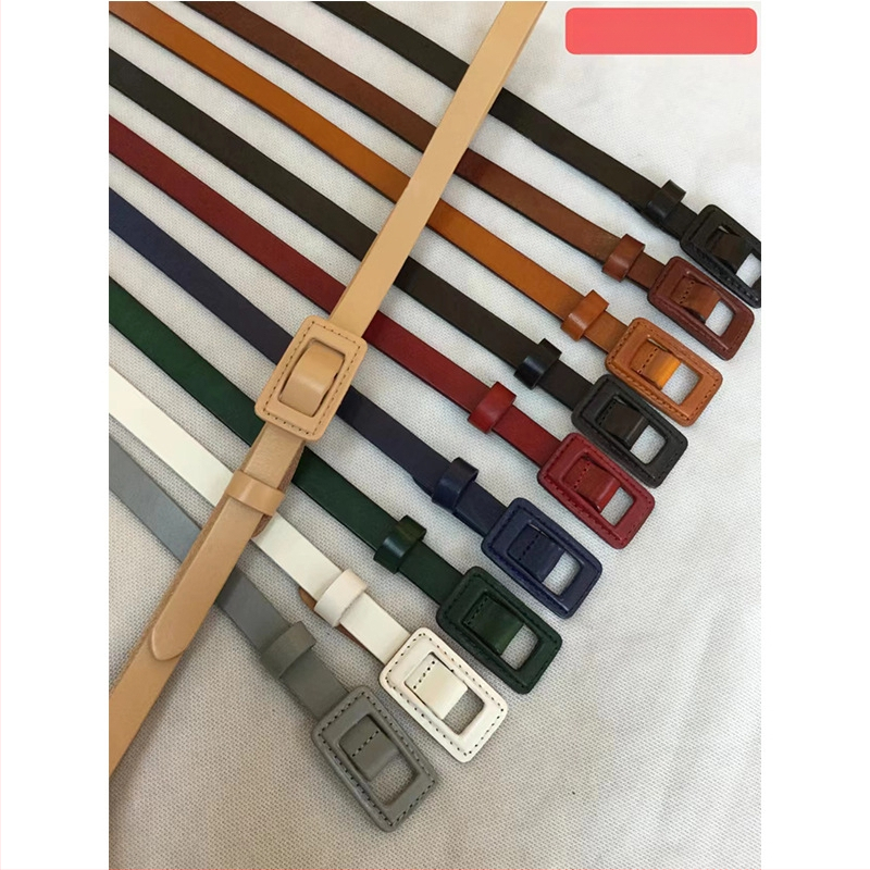 Naiste ehtne nahast vöö: ülemise kihiga veisnahk, nõelaga klõps, taimedelt töödeldud nahk