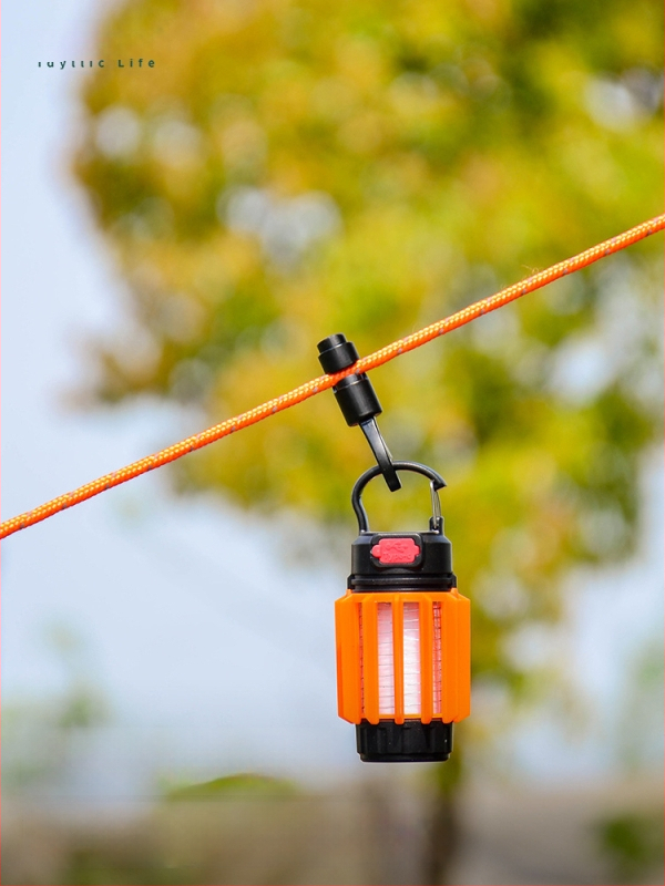 Alumiiniumist sulamist palapinna köie konks koos katteklambriga ja lamp-klambriga – Bränd: A Little Smoke