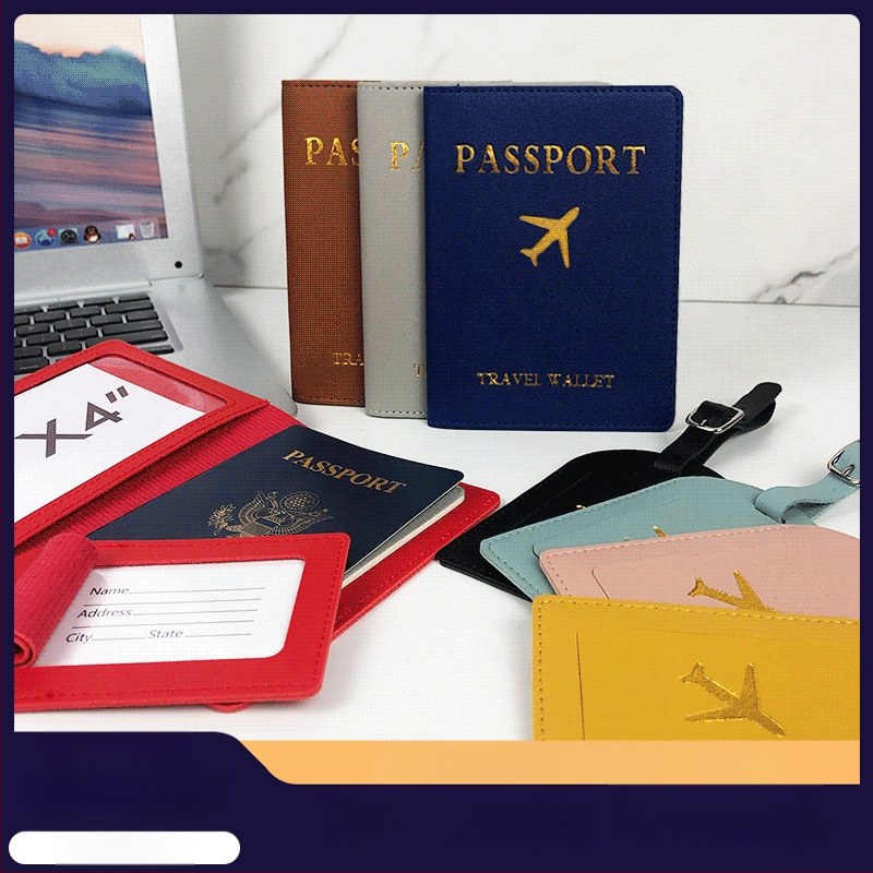 Nahast passi kate, pagasitag ja kaartide hoidja – Tootekood: Custom link; Mudel: Custom link; Materjal: PU nahk; Pinnaomadused: Nappa nahk; Väljalase: Talv 2023