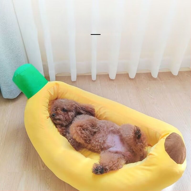 Гнездо за домашни любимци за кучета — плат, Неслизващ и издръжлив, Топло и дебело вътрешно; Почистване: Не се изплаква; Монтаж: Лесен; Без тава за тоалетна