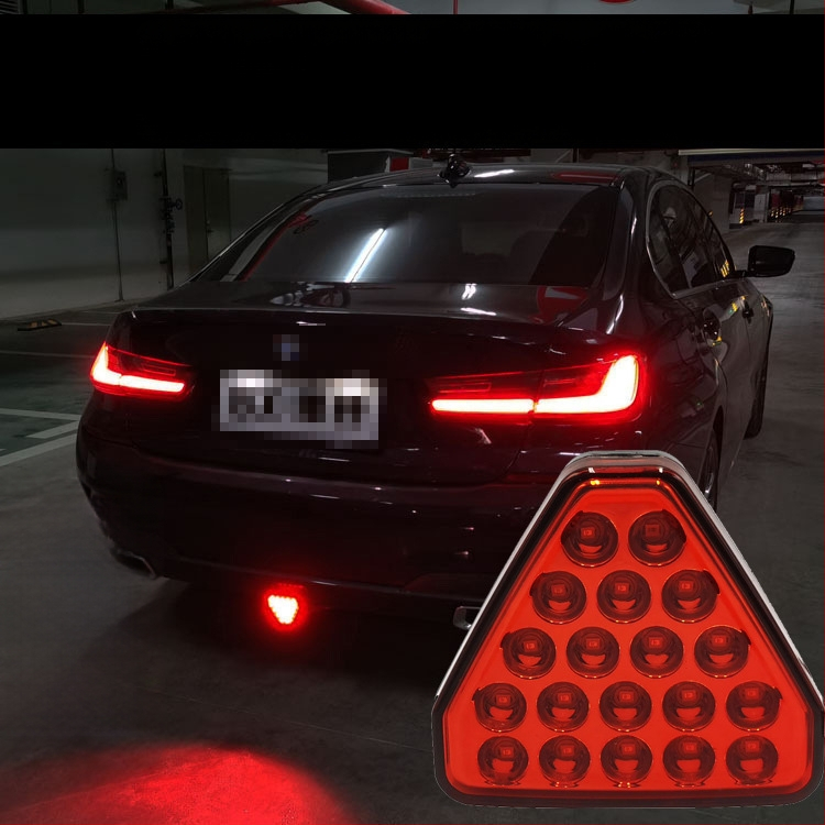Univerzalna LED stražnja svjetla za automobil visoke svjetline, trokutasto pilotsko svjetlo na stražnjem dijelu, bljeskalica, svjetlo za vožnju i kočnicu