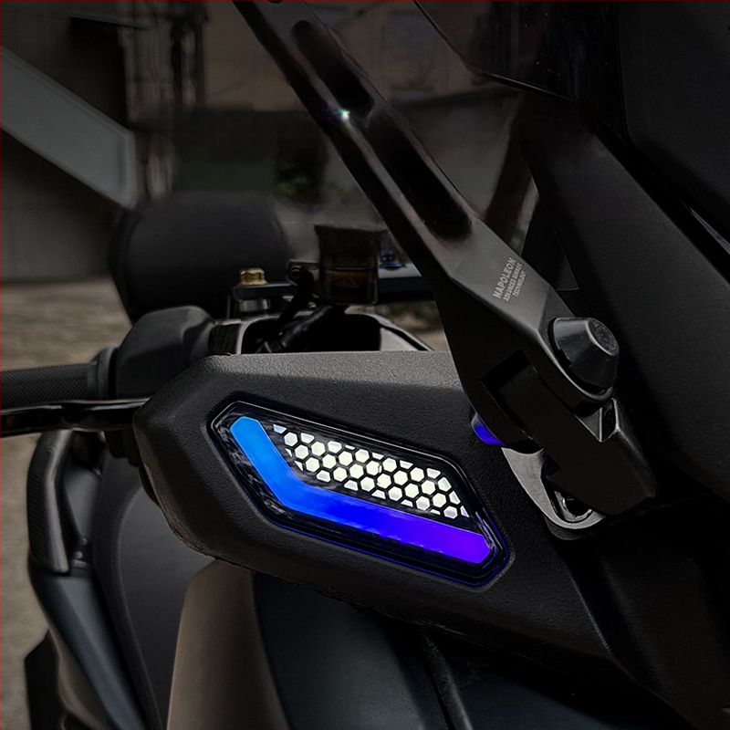 Yamaha XMAX300 LED pokazivači smjera s podesivim DRL i dnevnim svjetlom