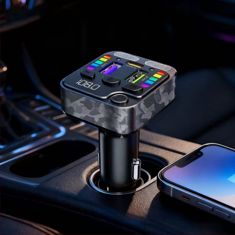 Automobilinis įkroviklis su MP3 grotuvu ir Bluetooth belaidžiu ryšiu, ABS korpusas, įėjimo įtampa 12–24V, montavimas į lizdą, Bluetooth išvestis