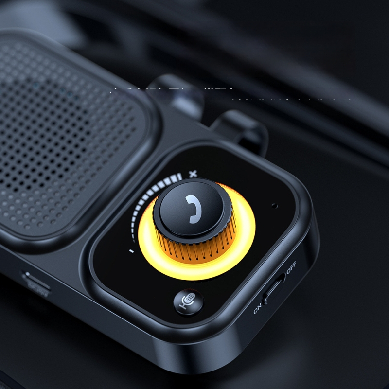 Bluetooth automobilio laisvų rankų įrenginys su įrengimu ant saulės skydelio; dvigubi 2W garsiakalbiai; 5V įėjimas; Bluetooth 2.4–2.48 GHz
