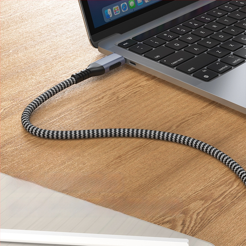 Type-C to RJ45 Gigabit Ethernet adapter — Szövött kábel, Windows 7 kompatibilis, Modell L003-53E-UTP-C2.0M