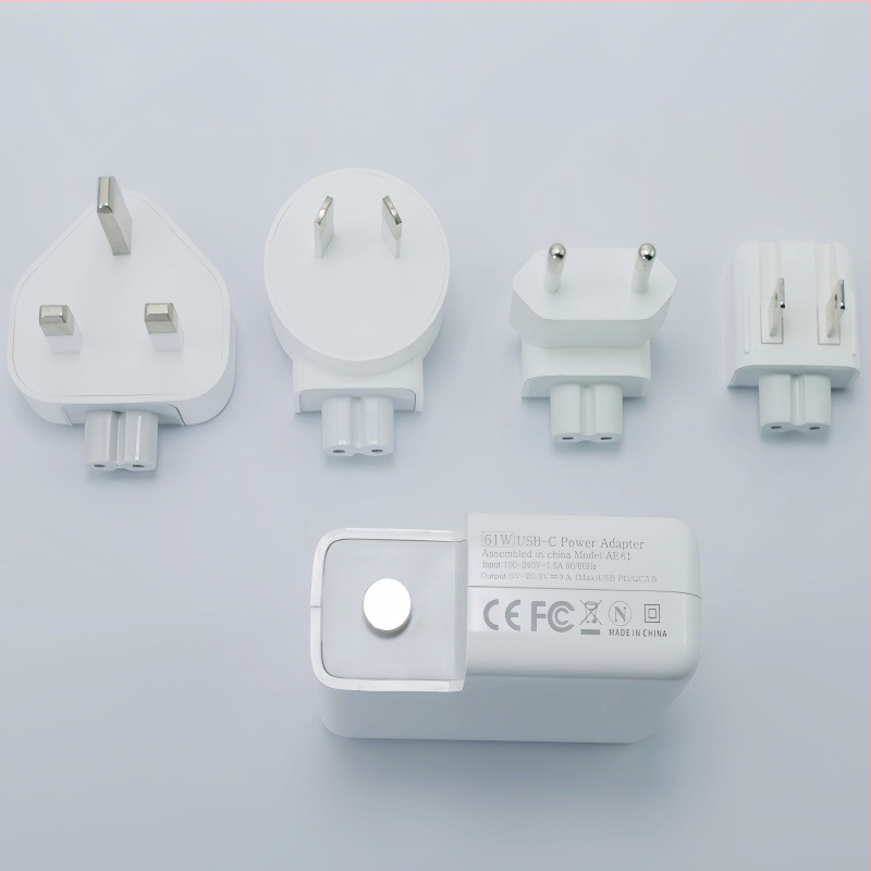 100W USB-C зарядно за Apple MacBook и USB-C лаптопи — изход 5V/9V/12V/15V/18V/20V, вход 100–240V, 5A