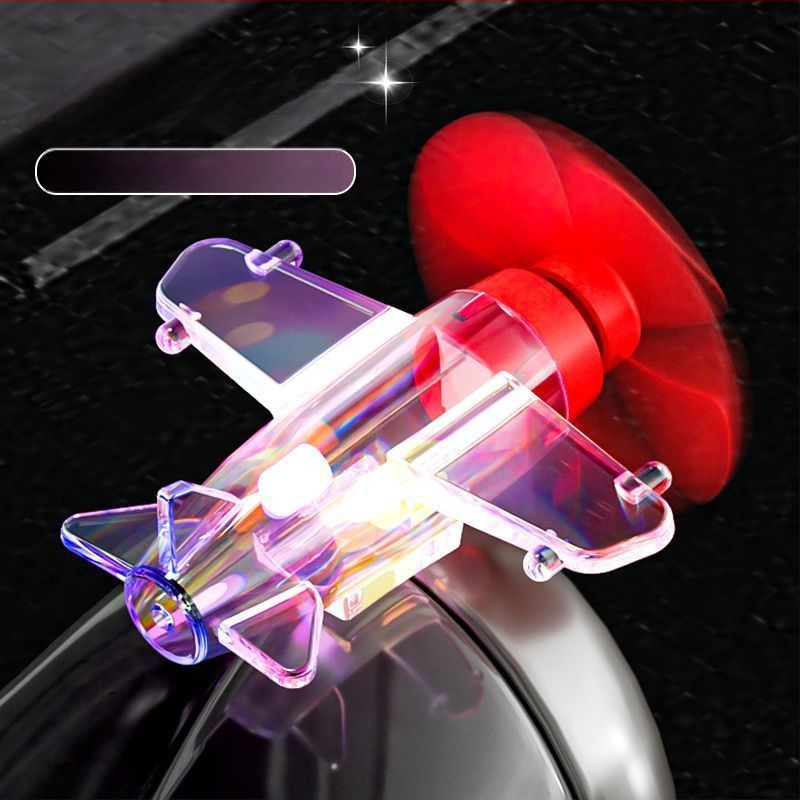 LED lidmašīniņa ar vēja enerģiju — auto dekors no plastmasas