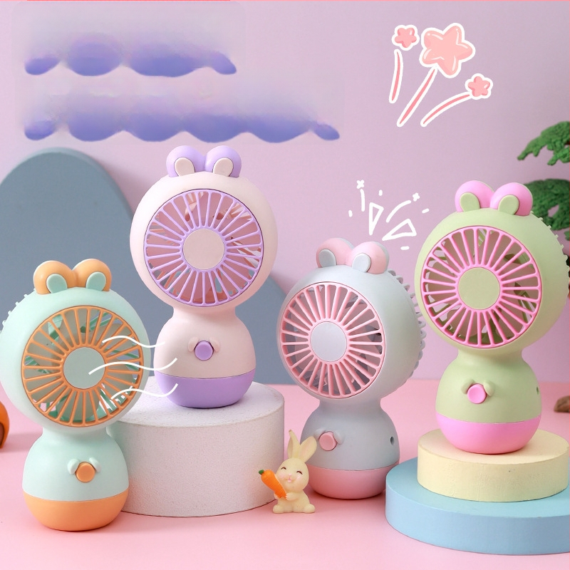 Ventilator de birou USB cu direcție reglabilă sus-jos | Baterie încorporată 300–500 mAh, 5V 5W, zgomot 45–50 dB, Încărcare USB, Viteză unică