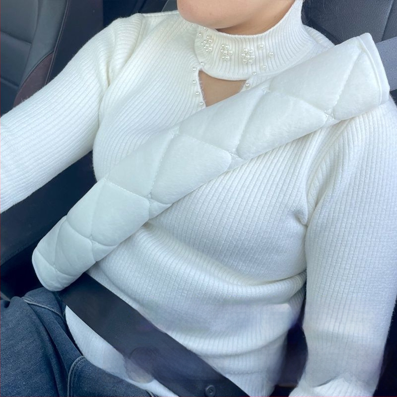 Perne moi pentru centura de siguranță auto din pluș, cu protecție anti-derapare și umplutură îngroșată