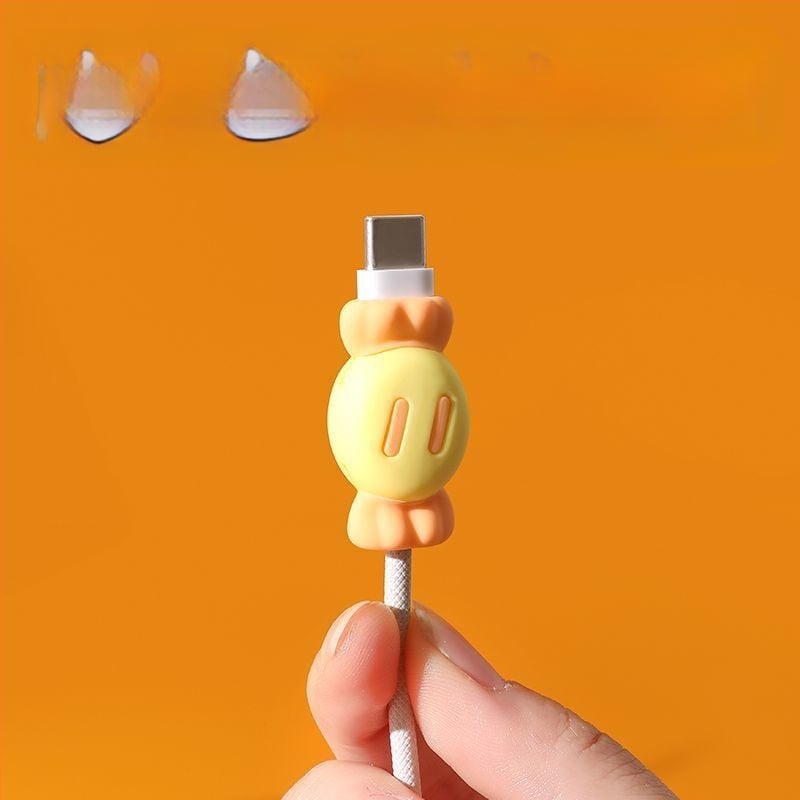 Laadimiskaabli kaitsekile – silikoonist universaalne kaitse, hoiab ära murdumise, pehme kummist disain