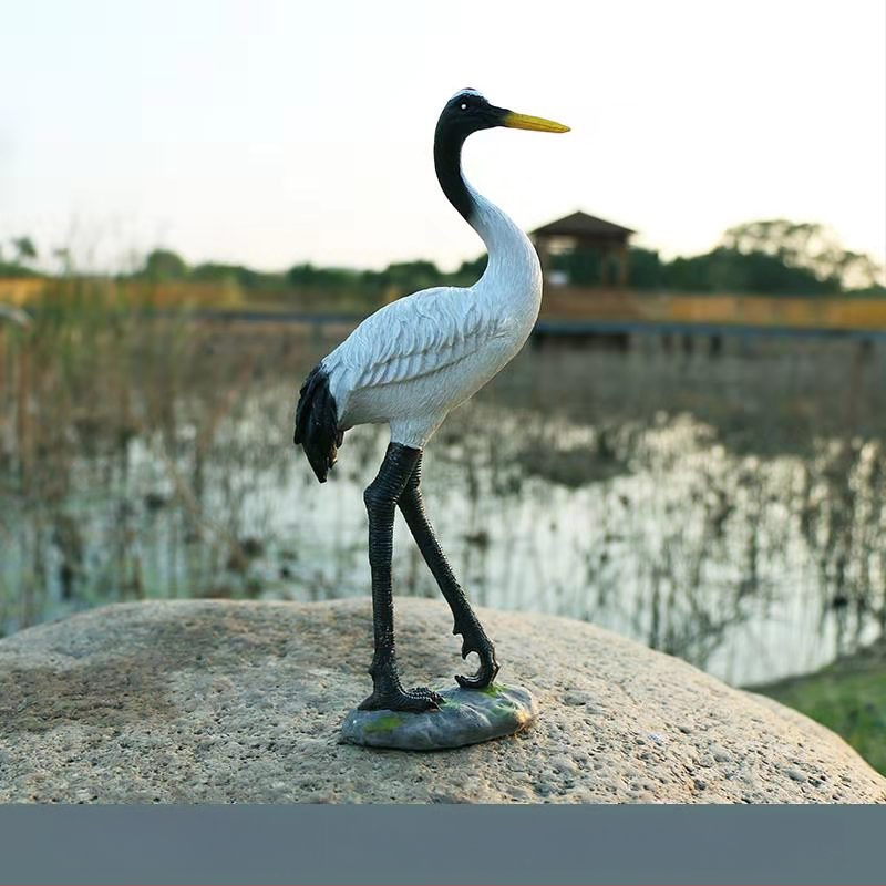 Ornament mini peisaj din rășină cu barza – Material: rășină; Design: animale; Personalizare: Da; Stil: pastoral