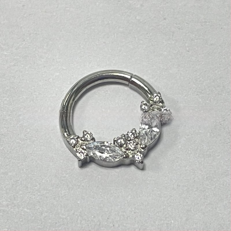 Inel nazal-cercei: aliaj de titan G23, stil unisex modern, design Bow Tie, cristal alb