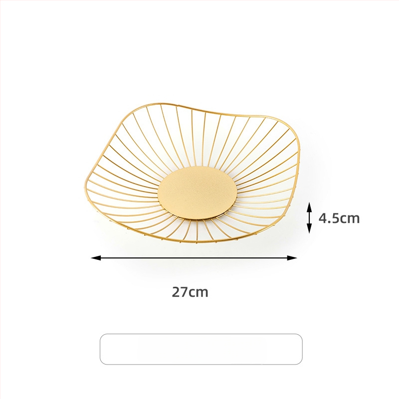 Vasból készült szabálytalan alakú gyümölcskosár konyhához és nappaliba, vízelvezető és tároló funkció, világos luxus retro stílus