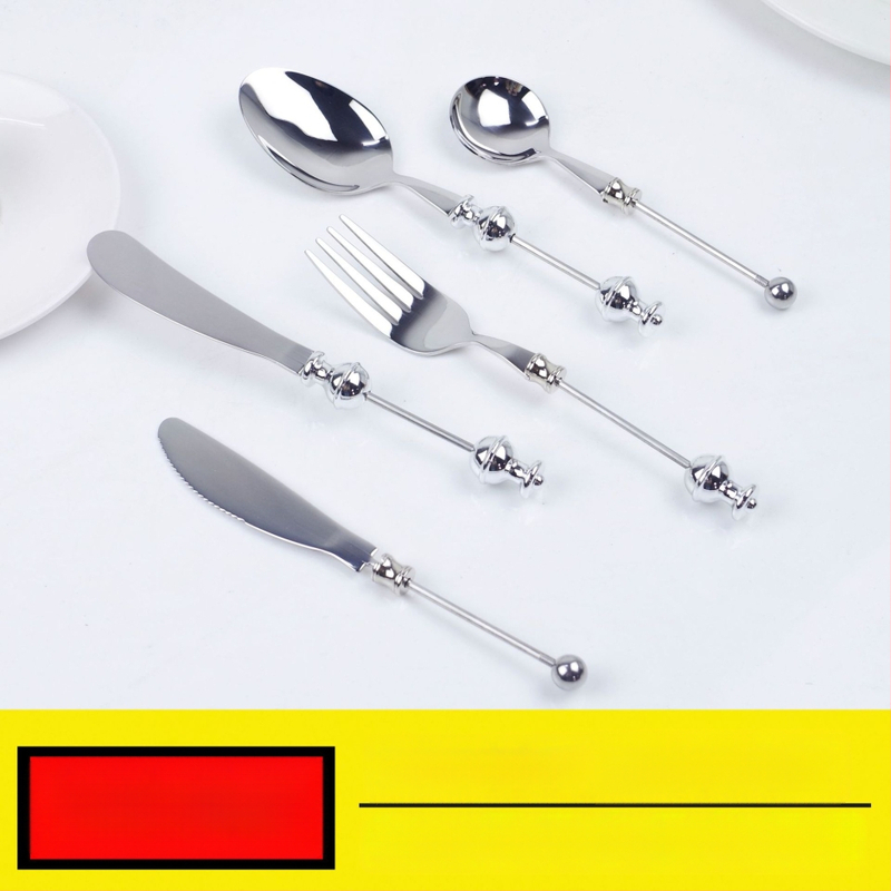 Set tacâmuri din oțel inoxidabil 304 — lingură, lingură de desert și furculiță, lucrat manual, finisaj oglindă