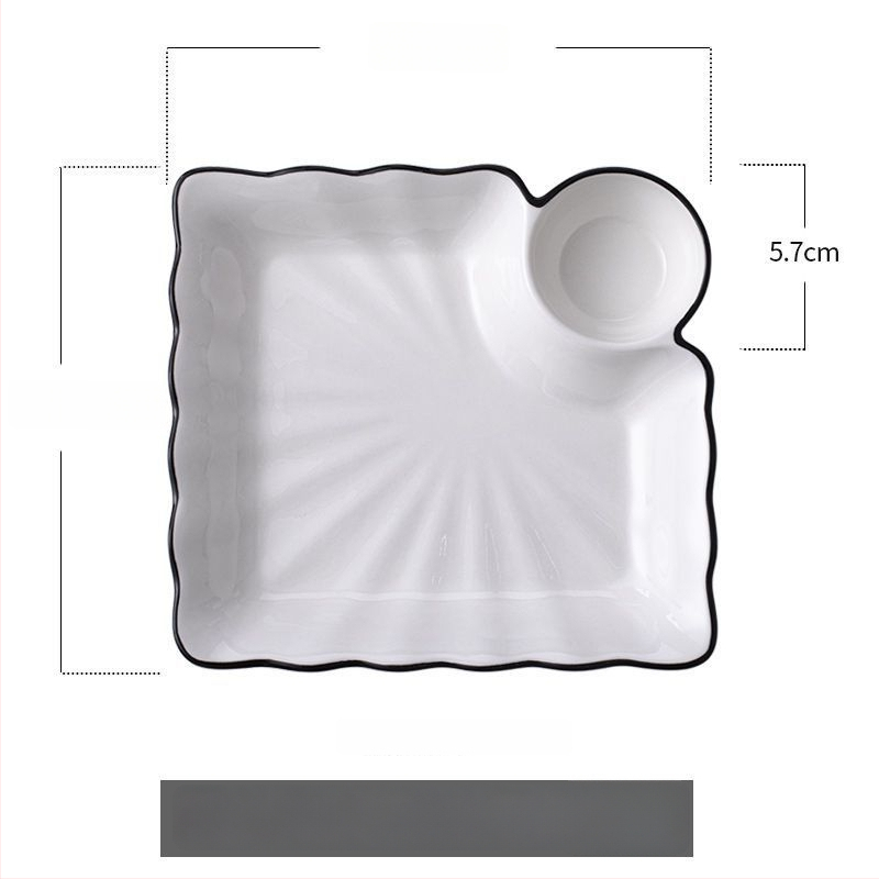 Keraamiline pelmeenide taldrik drenaažiga kahekihilise plaadi ja äädikaussiga — ümmargune, kaasaegne minimalistlik stiil