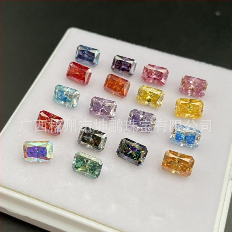 Μοισσανίτης Radiant-cut, ελεύθεροι λίθοι, τετράγωνο σχήμα, συνθετικοί λίθοι, διαύγεια VVS, πιστοποιητικό GRC