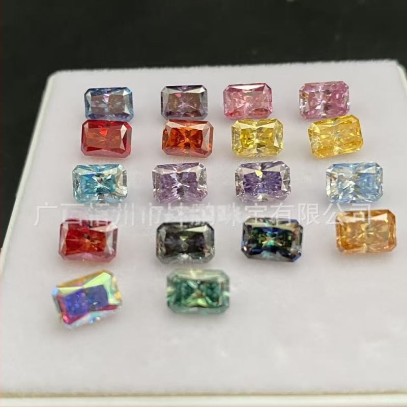 Μοισσανίτης Radiant-cut, ελεύθεροι λίθοι, τετράγωνο σχήμα, συνθετικοί λίθοι, διαύγεια VVS, πιστοποιητικό GRC