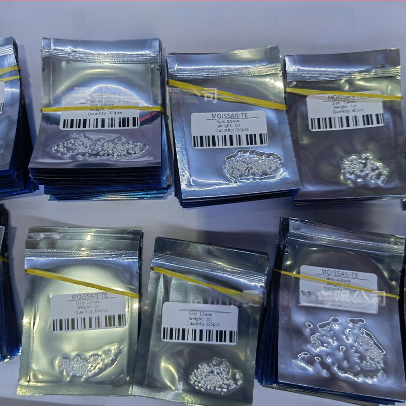 Moissanite rotunde, claritate VVS, luciu lustruit, material sintetic, personalizabil prin cerere — Xia Lin Jewelry