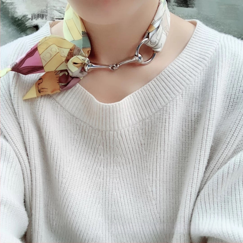 Agrafă metalică pentru șal pătrat – stil franțuz retro, pentru șaluri din mătase | Brand SIGISHIR/sigixuan