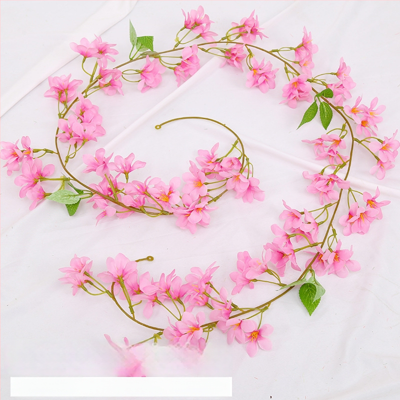 Viță artificială de cireș cu flori de satin, pentru decor interior, proiectată să se înfășoare în jurul conductelor