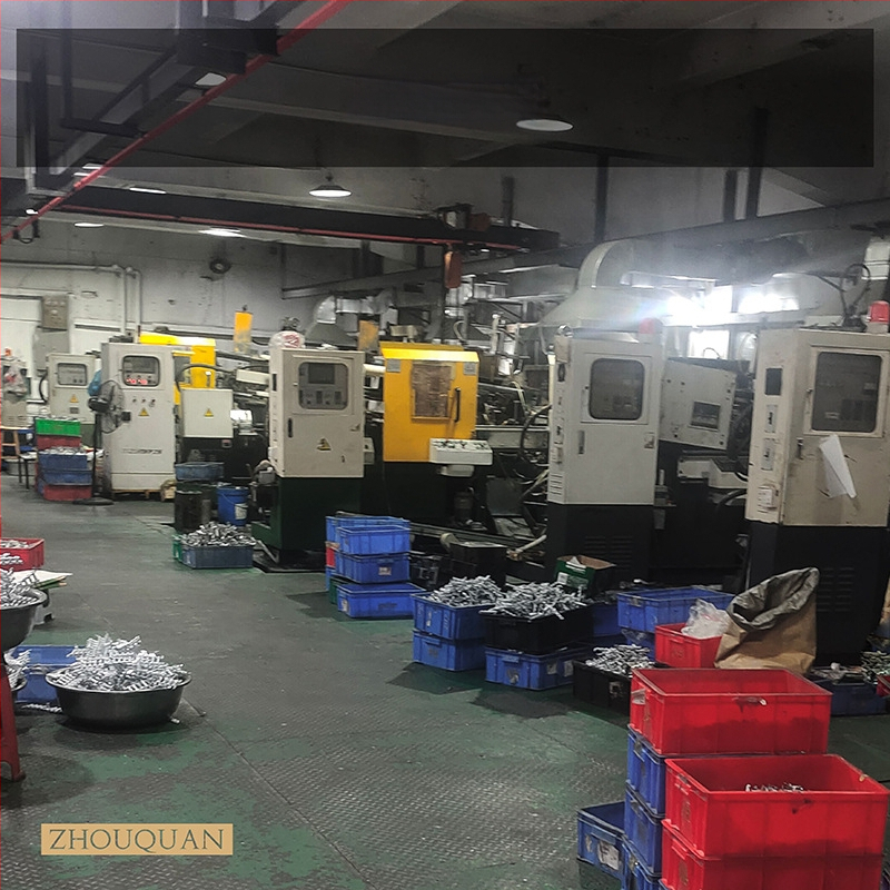 Férfi automata övcsat – ötvözet, téglalap alakú, betűs mintázat, üzleti stílus