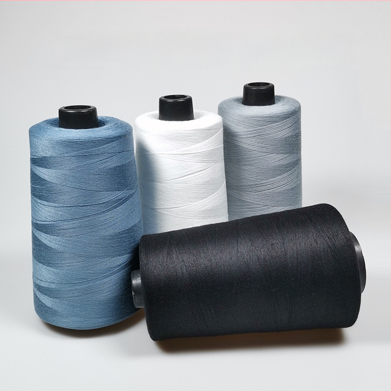 Ață de cusut poliester de înaltă viteză, marca Double Canary; 100% fibre scurte de poliester; Origine: Shunde, Foshan; Potrivit pentru genți, îmbrăcăminte și textile pentru casă.