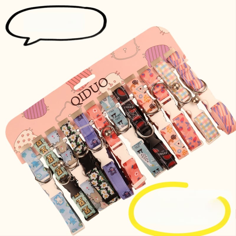 Augintinio harnasas ir pavadėlio rinkinys — karikatūrų raštas, austas audinys