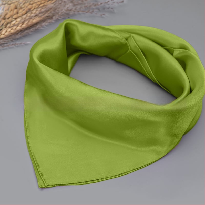 Τετράγωνος σατέν φουλάρι, απλός σχεδιασμός, Καλοκαίρι 2024, μόδα για καθημερινή μετακίνηση