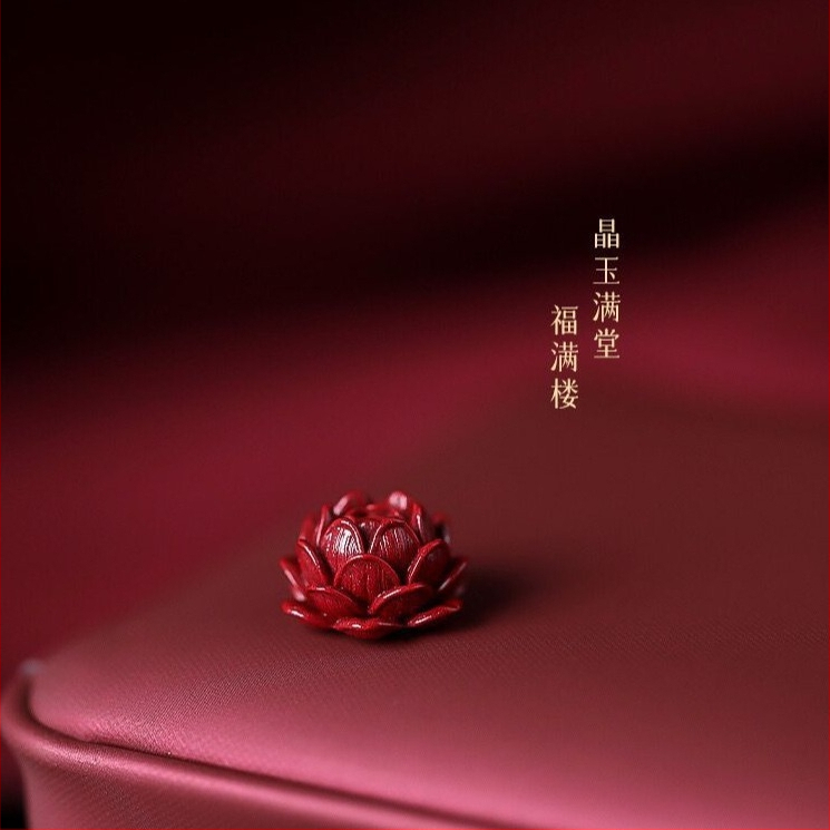 DIY бижутерски аксесоар – ключодържател от ръчно плетено въже, cinnabar, мотив лотос, етно стил, боядисано покритие