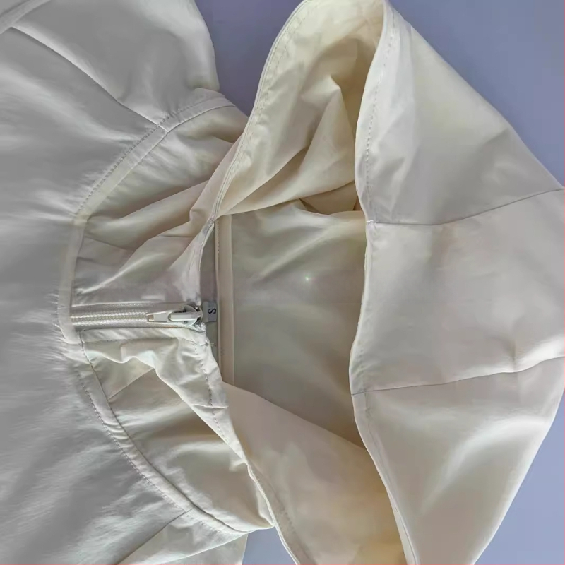 Egyedi gyártású UPF50+ napvédő ruházat, kapucnival, Ice Silk légáteresztő anyagból, cipzárral, oldalzsebekkel, nyári sportos öltözet