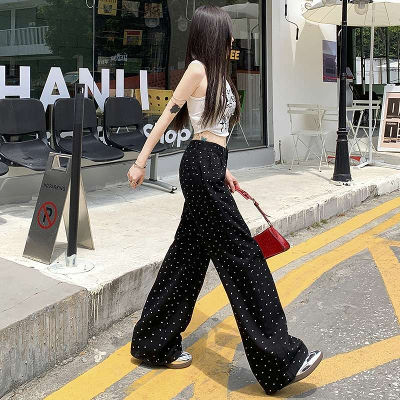 Džinsi platām kājām ar distressed apdari, augsta–vidējā josta, 80–90% kokvilna, <30% poliestera, japāņu-korejiešu ikdienas stils