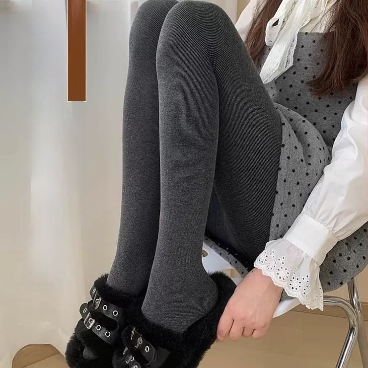 Naistele puuvillased sukkpüksid matiga viimistlusega, lame vöökoht, fliisi vooder, paksud, jalaosaga