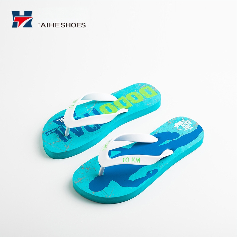 Meeste sandaalid PVC ülaosaga ja EVA tallaga, tuščiavidurise disainiga, mitte libisevad, hingavad.