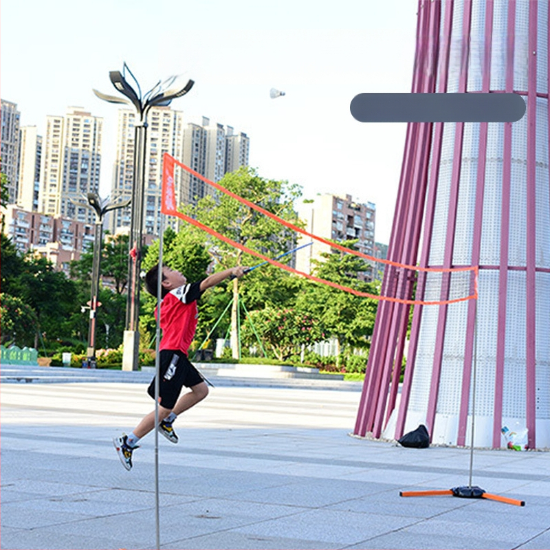 Išorinis badminton tinklo stovas – nešiojamas sulankstomos tinklo konstrukcijos žaidimams; Medžiaga: Kitas; Prisitaikymas: Taip; Tinka badmintonui ir tenisui