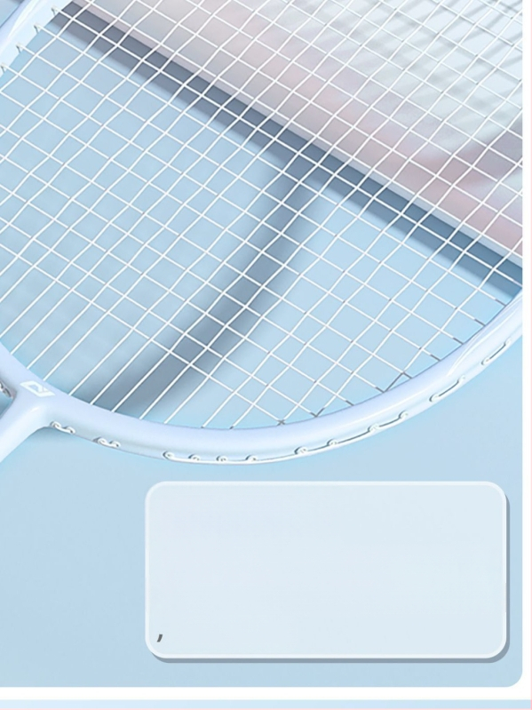 Badmintono raketė – anglies pluošto korpusas, svoris 75–79 g, tiesus kotas, rankenos storis G-4, vidutinė kietumas, logotipo spauda įmanoma