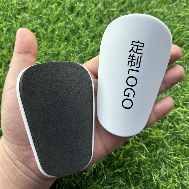 eubi Futball sípcsontvédők – műanyagból, személyre szabható, védőfelszerelés