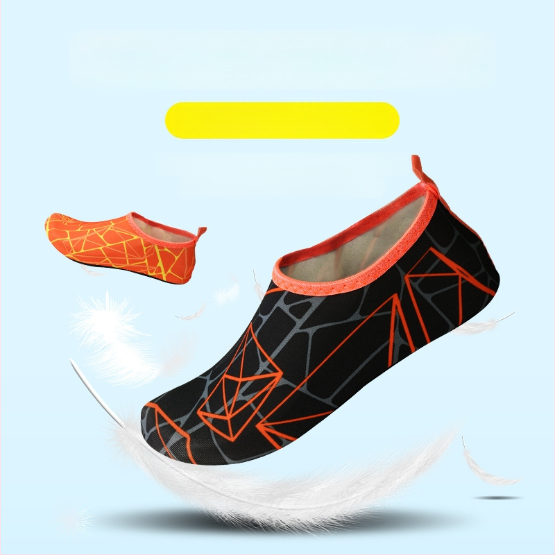 Uniszex búvár zokni, poliészter anyagból, Hydrophilic márka; ideális strandhoz, snorkelhez és vízi tevékenységekhez