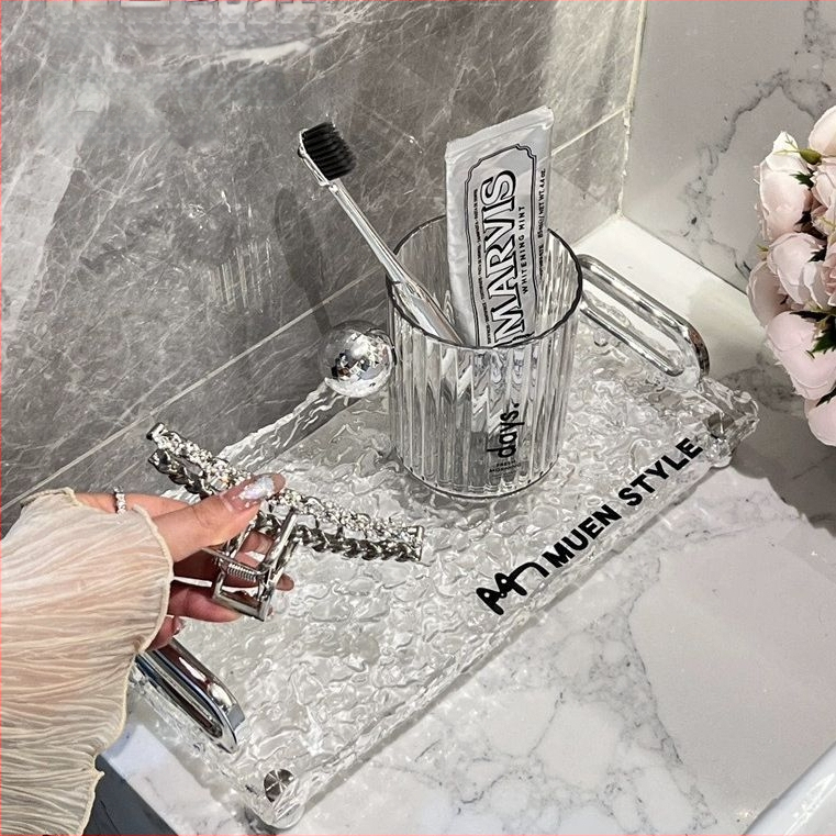 Kör alakú műanyag teás tálca pohár- és tál tartóval, modern minimalista stílus