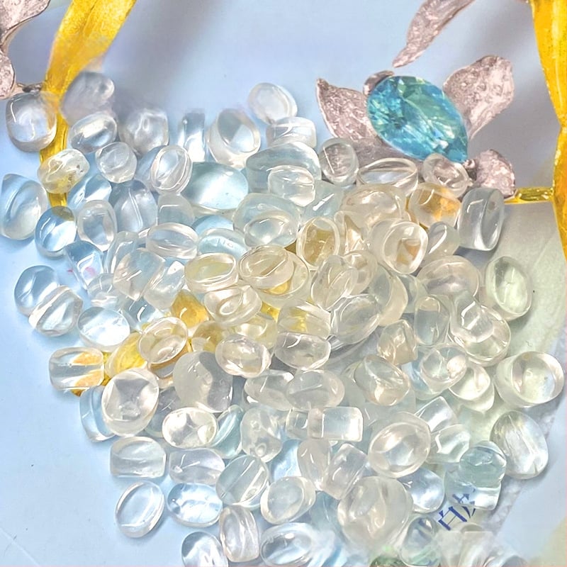 Rotaslietu komplekts - Kristālā materiāls, puse mehāniska un puse manuāla ražošana, OEM un pielāgošana, 10 apstrādes vienības, dienas jauda 100, apstrāde piegādāti materiāli pieejama