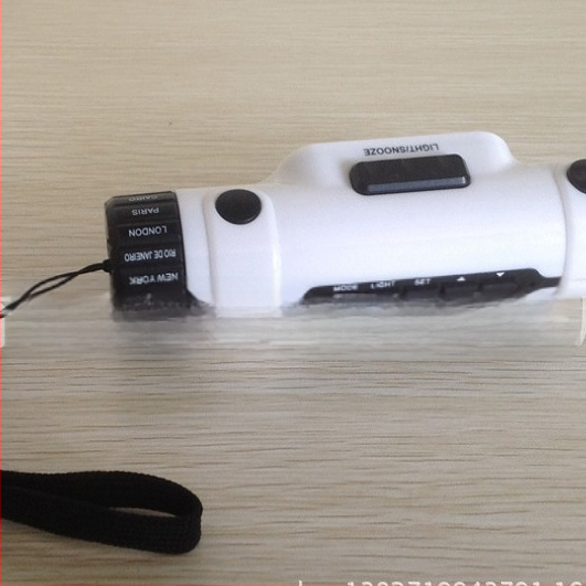 Ceas de alarmă cu afișaj LCD, Ora Mondială, Alimentat cu baterii, Carcasă din plastic, cadran PVC