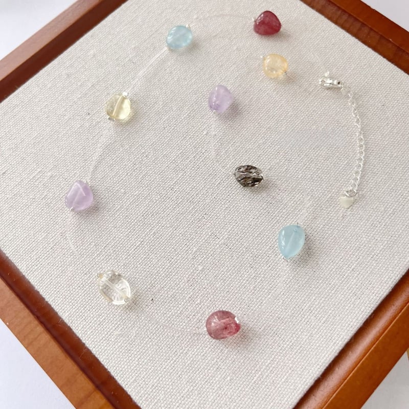 Колие с кристали и странични камъни: аметист, цитрин и кристал • бароков стил • материал: кристал • индивидуална опаковка • издаване през лято 2025