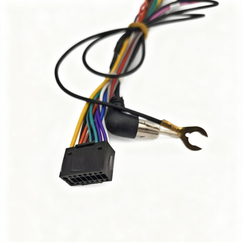 Nissan Tiida 16P maitinimo kabelis Android navigacijai su dideliu ekranu