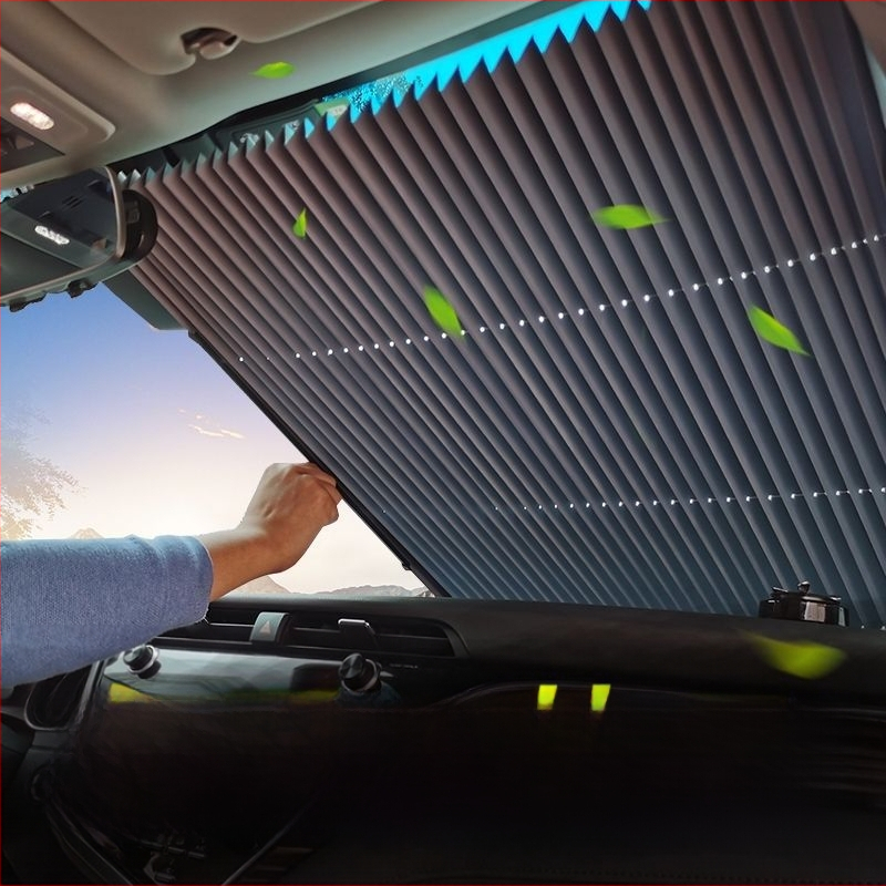 Automobilio priekinė saulės skydelio užuola, ištraukiama, aliuminio folijos šilumos izoliacijai, tvirtinimas siurbtukais, suderinama su konkrečiais transporto priemonėmis