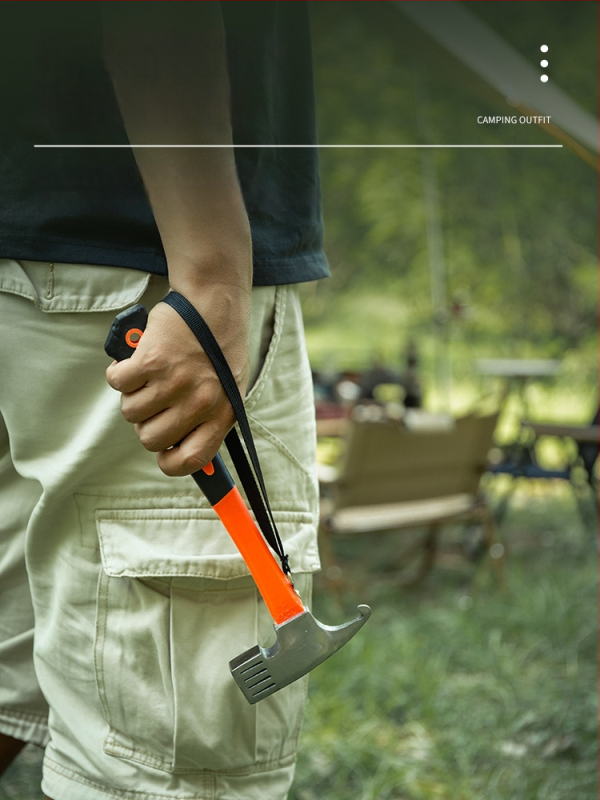 Buye Többfunkciós kempingkalapács szögkihúzóval, biztonsági kalapáccsal és fa nyéllel
