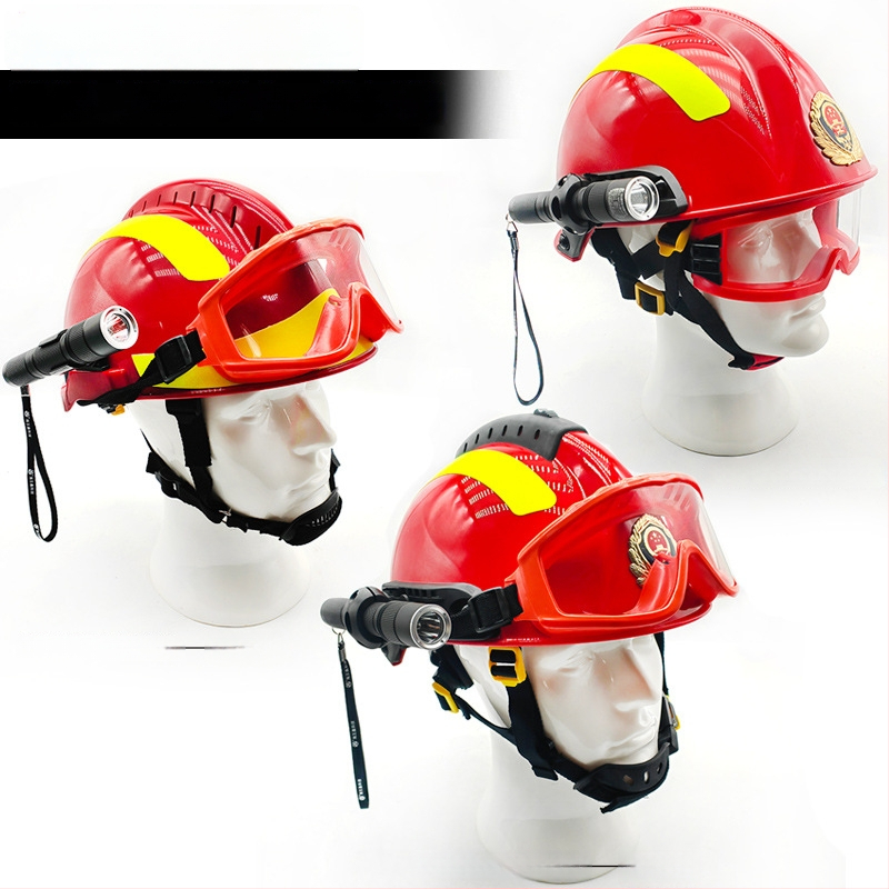 Tűzoltó sisak F2 – vészhelyzeti mentő sisak tűzoltáshoz, ABS héj, légzőnyílások, párnázó háló bélés, GA44-2004 szabvány