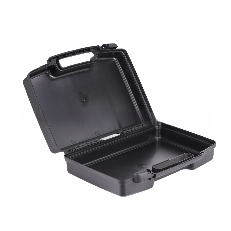 Plastikinė nešiojama įrankių dėžė – atspari smūgiams saugojimo dėžė įrankiams, elektriniams prietaisams ir foto įrangai (Krovos talpa: 50)