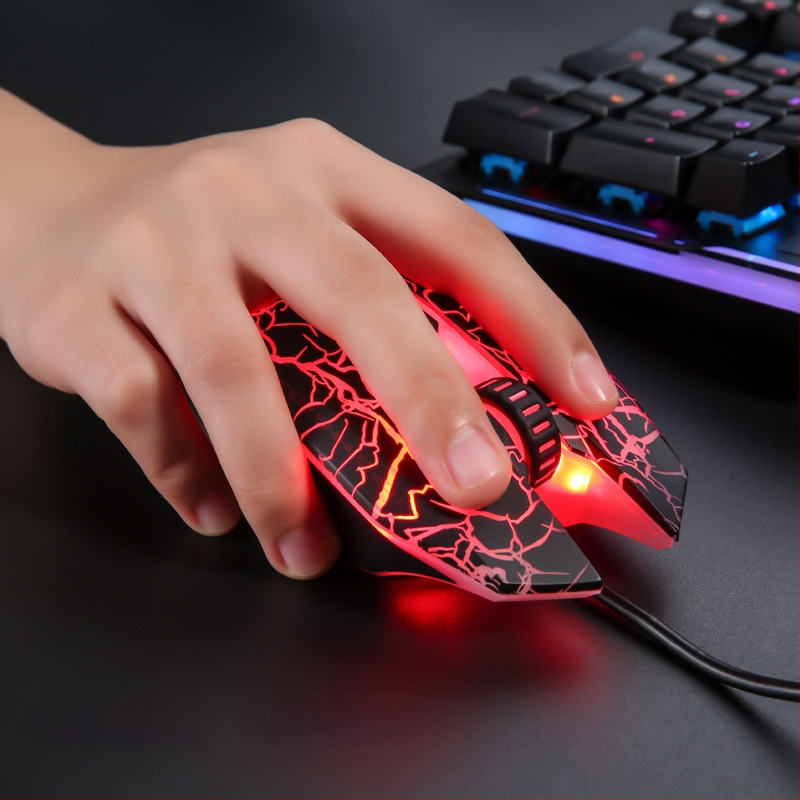 Daryo L.M125 laidinė žaidimų pelė - 7 mygtukai, 4000 DPI optinis jutiklis, ergonomiškas dizainas, USB