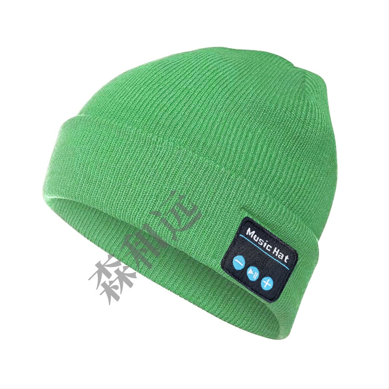 Bluetooth muzikos kepurė su įmontuotais stereo garsiakalbiais ir LED apšvietimu, 15 m diapazonas, Bluetooth 5.4, baterijos veikimo laikas daugiau nei 8 valandos