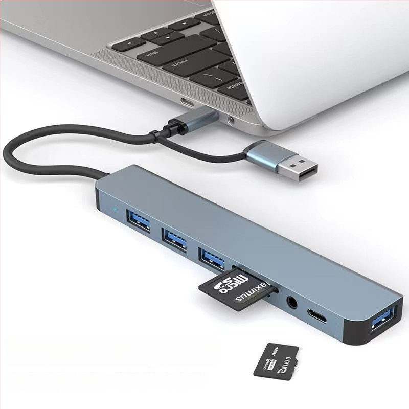 Type-C dvojhlavý 8-in-1 docking stanica USB hub s čítačkou kariet