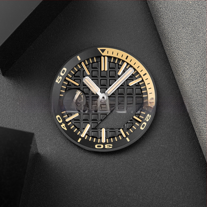 Cadran GA2100 pentru ceas, în stil Offshore, inel interior umbros și inel de scară tip pin; Fără import; Vara 2023